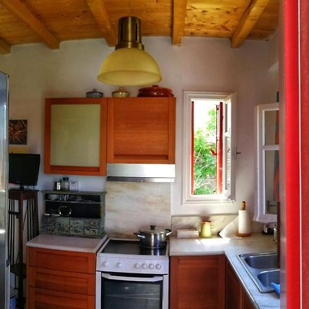 Arthome0B Pánormos Buitenkant foto
